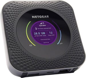 De Netgear Nighthawk m1 voorzijde schreef