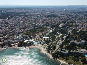 De camping bij Zadar vanuit de lucht