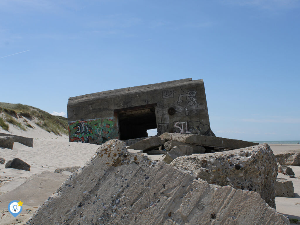 De bunkers op het strand langs Cucq