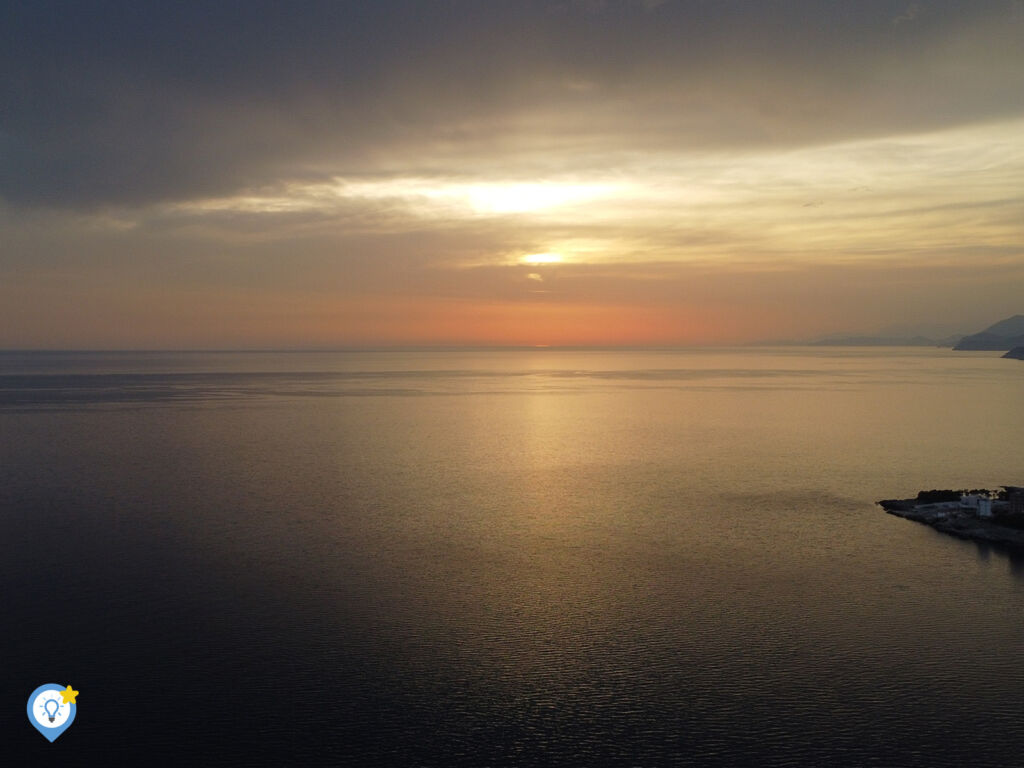 Zonsondergang bij camping Utjeha